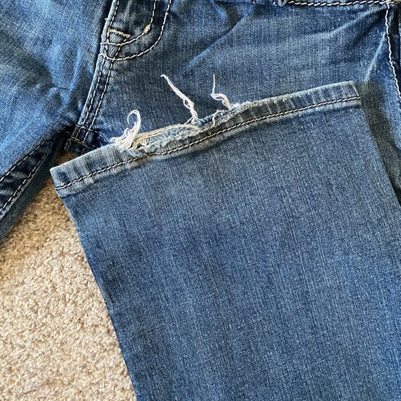 Miss Me, Signature Boot Jeans - Picture 5 of 6